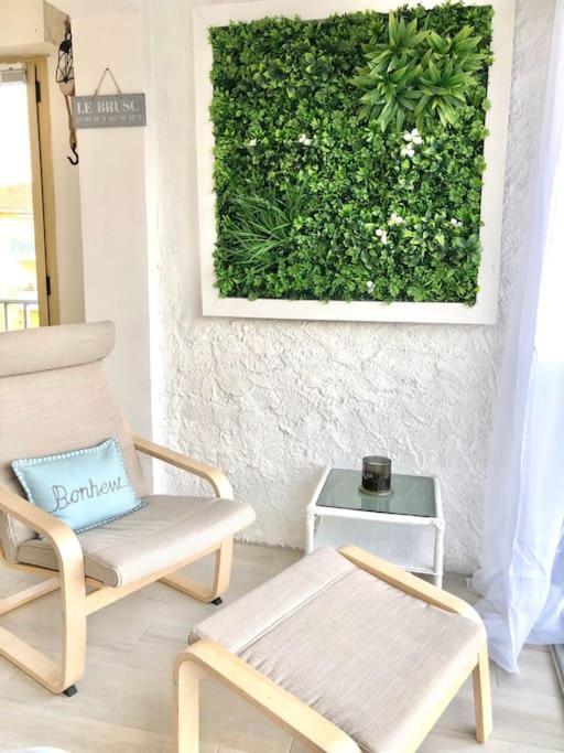 Le Brusc. Design, Parking, Wifi & Double Vue! Apartment Six-Fours-les-Plages Exterior photo