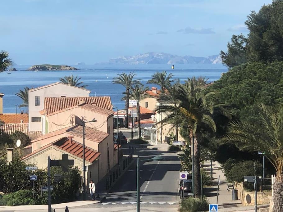 Le Brusc. Design, Parking, Wifi & Double Vue! Apartment Six-Fours-les-Plages Exterior photo
